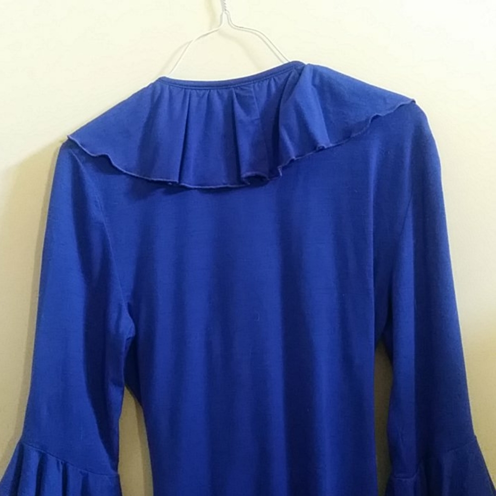 Sweater - Picture 9 of 9